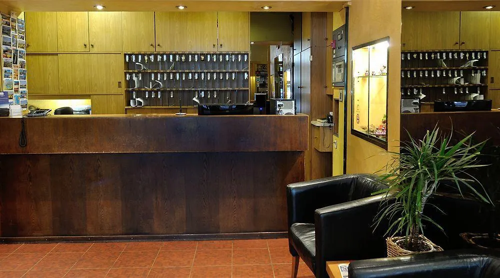 Hotel Moderne Geneva 3*,  Switzerland