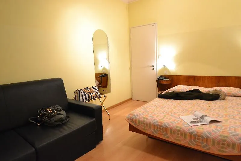 Hotel Moderne Geneva 3*,  Switzerland