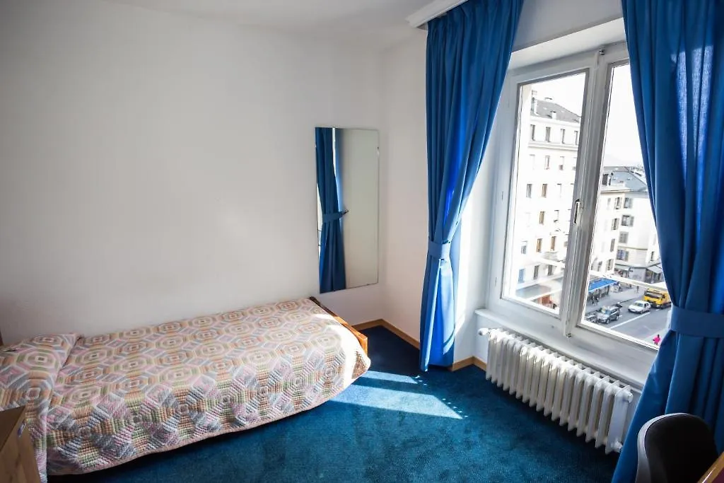 Hotel Moderne Geneva 3*,