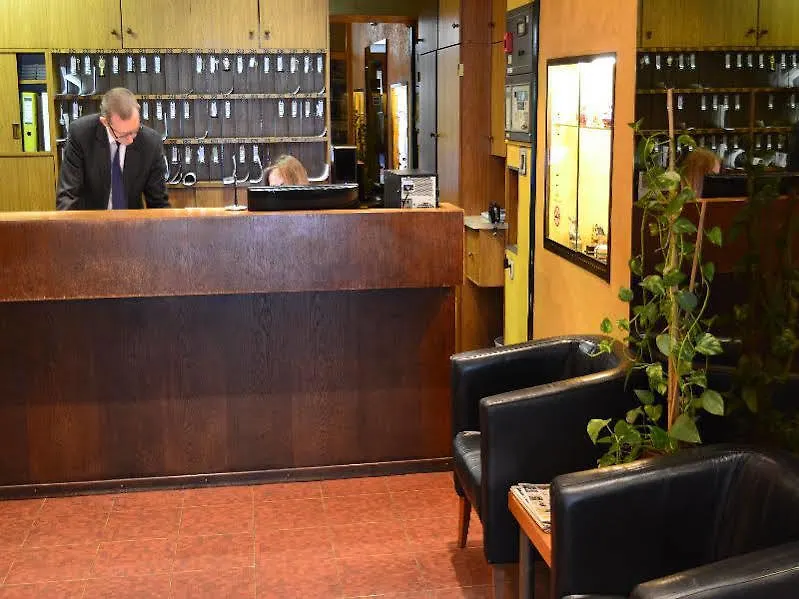 Hotel Moderne Genebra
